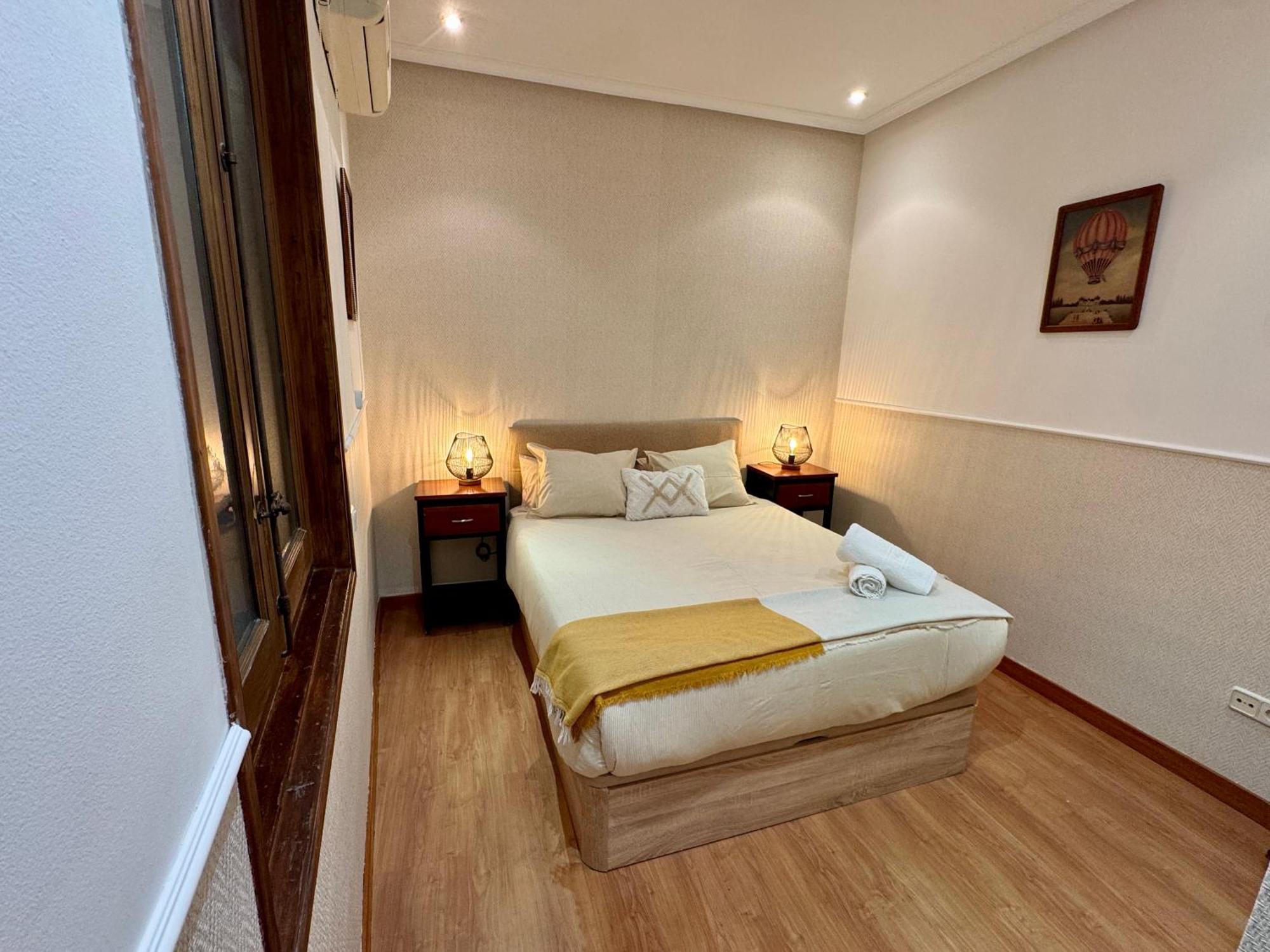 Apartamento A Dos Pasos De La Plaza Mayor Madrid Esterno foto