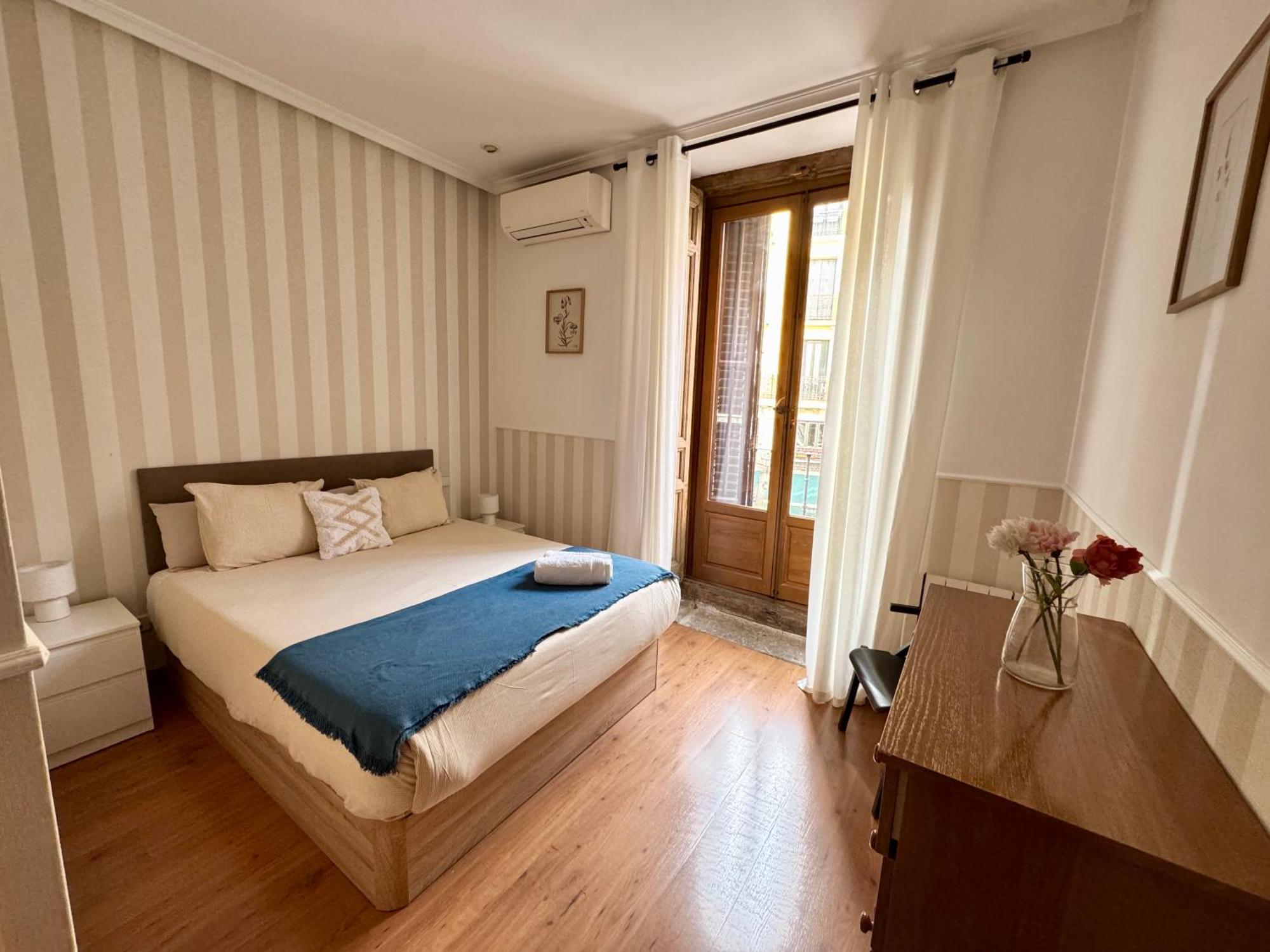 Apartamento A Dos Pasos De La Plaza Mayor Madrid Esterno foto